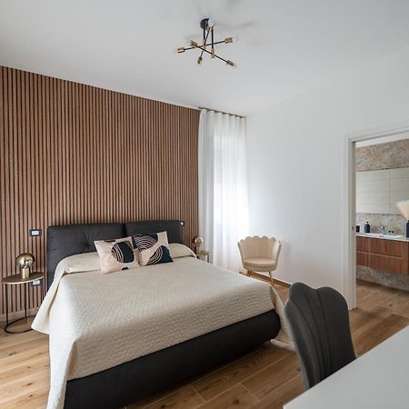 Maraf Rooms Torre Annunziata Buitenkant foto