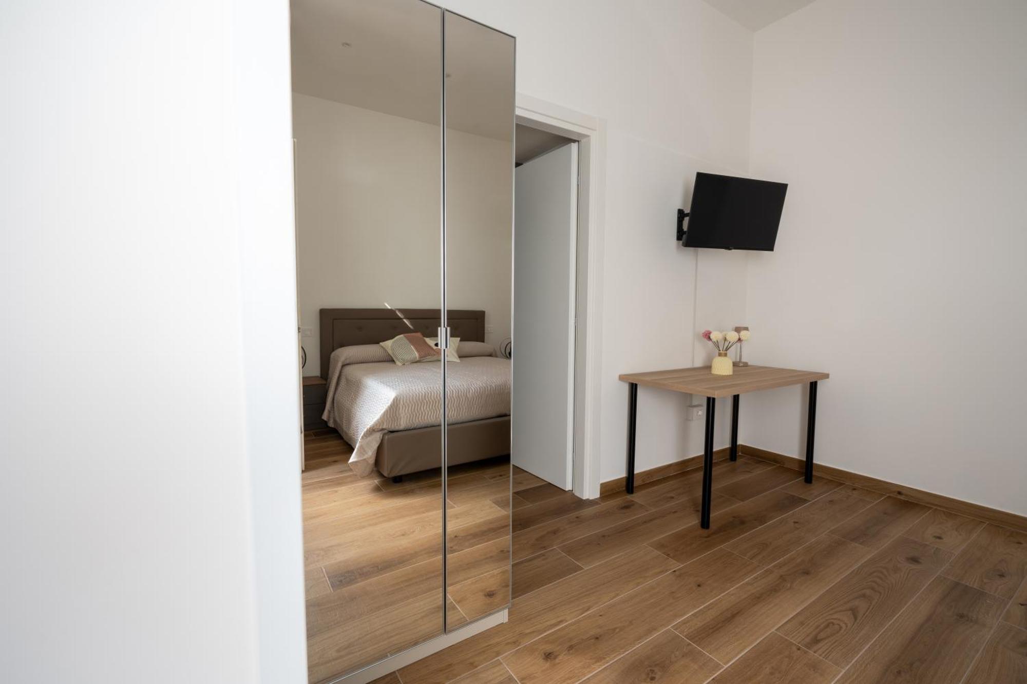 Maraf Rooms Torre Annunziata Buitenkant foto