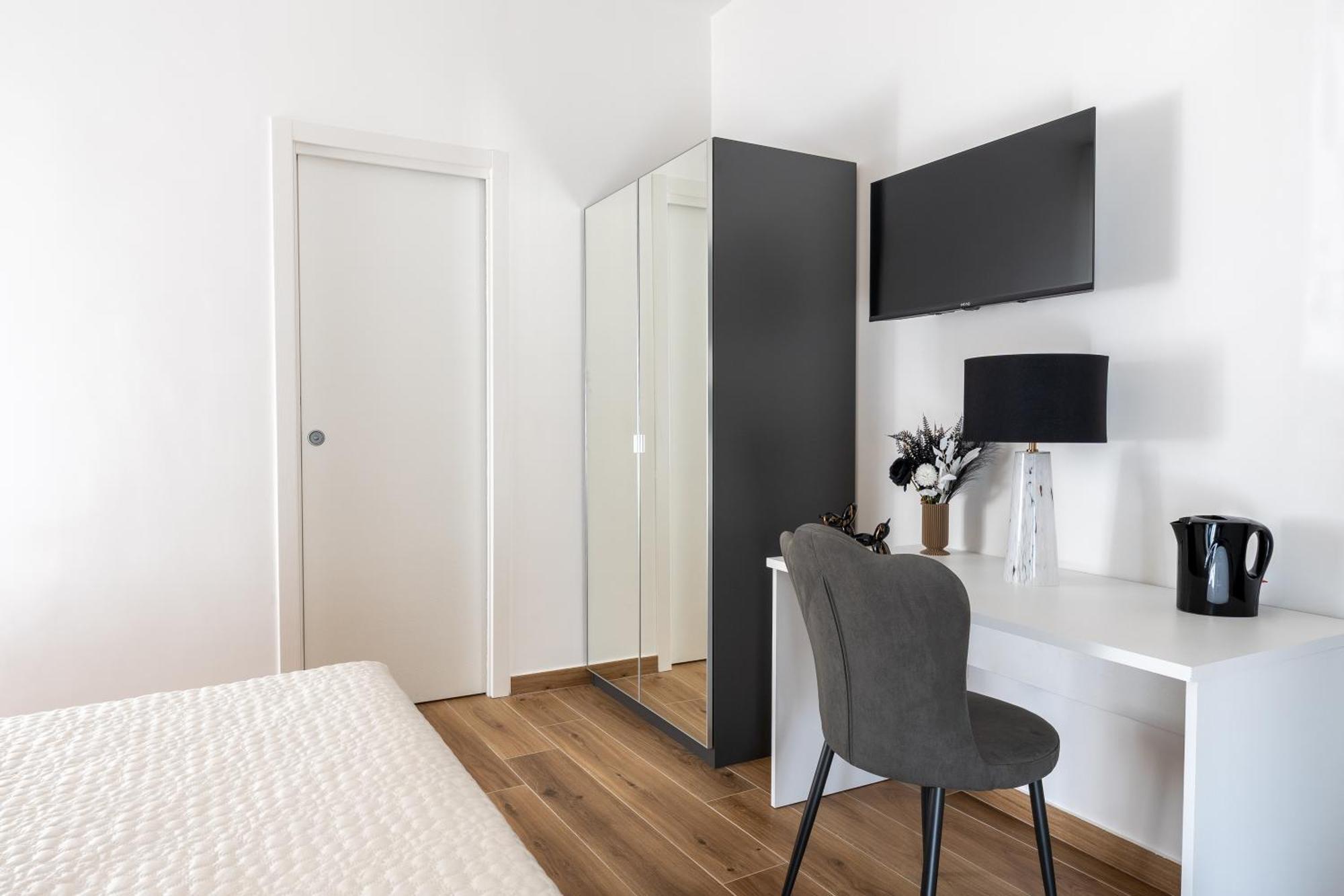 Maraf Rooms Torre Annunziata Buitenkant foto