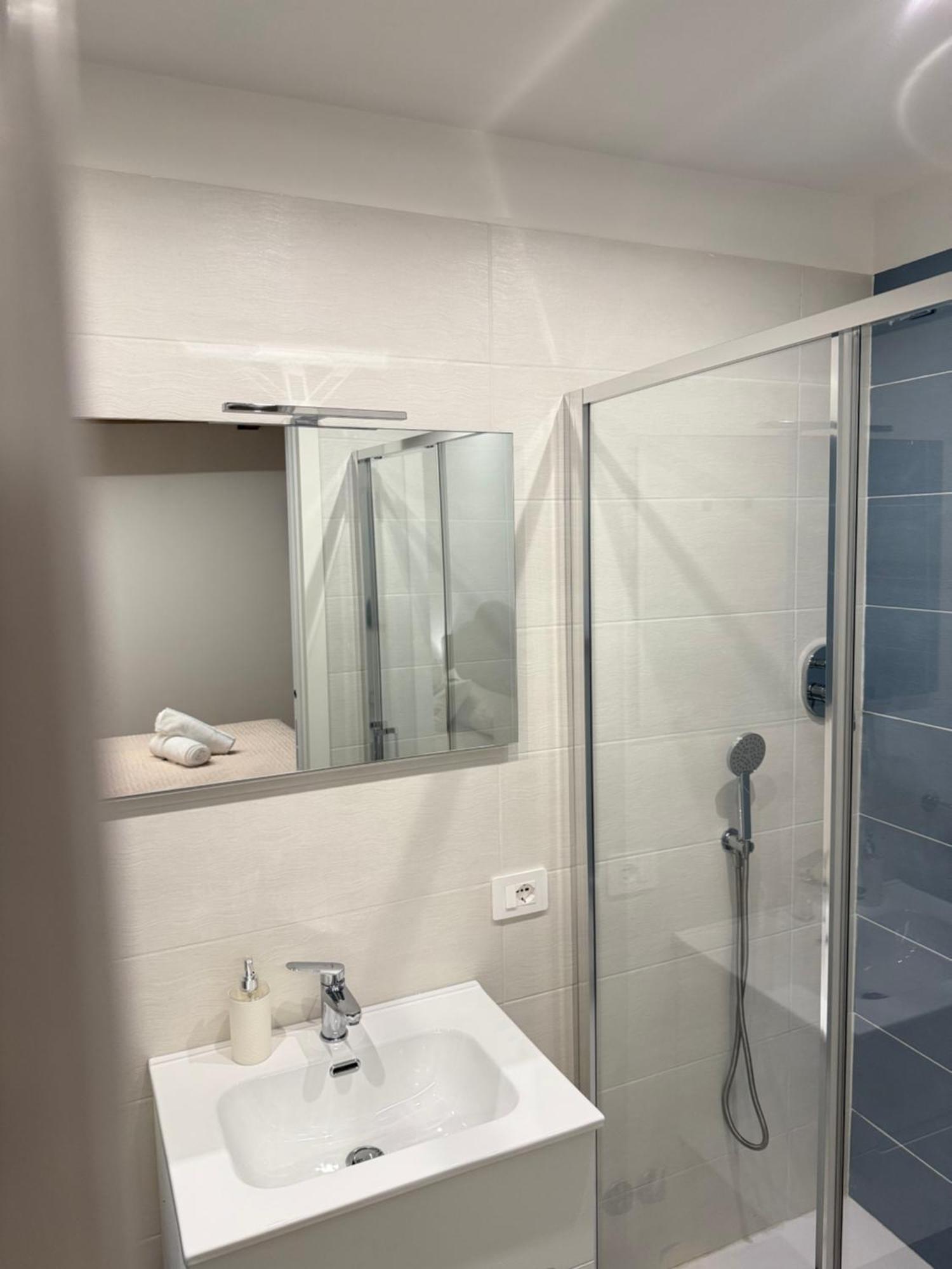 Maraf Rooms Torre Annunziata Buitenkant foto